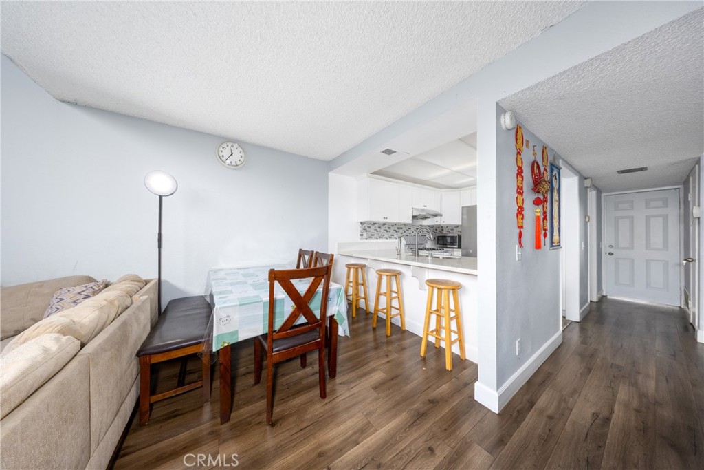 861 S Mountain Property Photo 8
