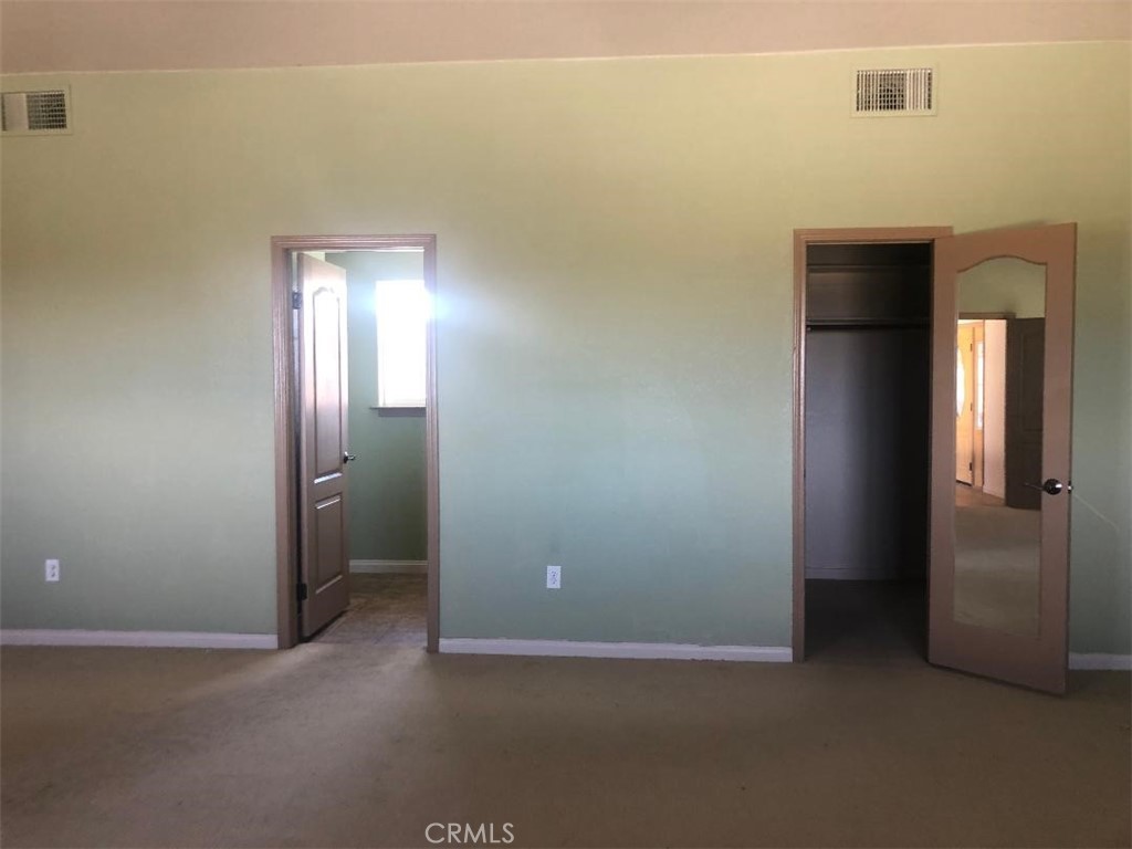 16716 Hacienda Avenue Property Photo 6