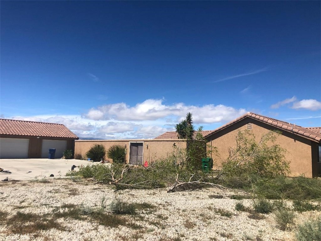 16716 Hacienda Avenue Property Photo 10