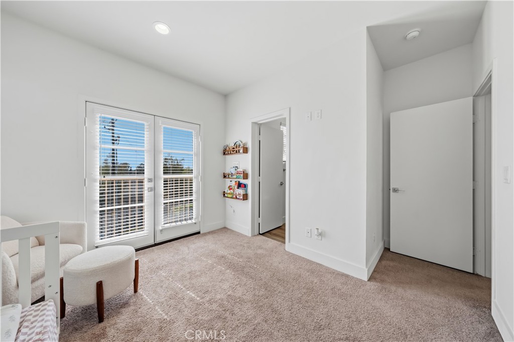 205 S Paige Ln Property Photo 19