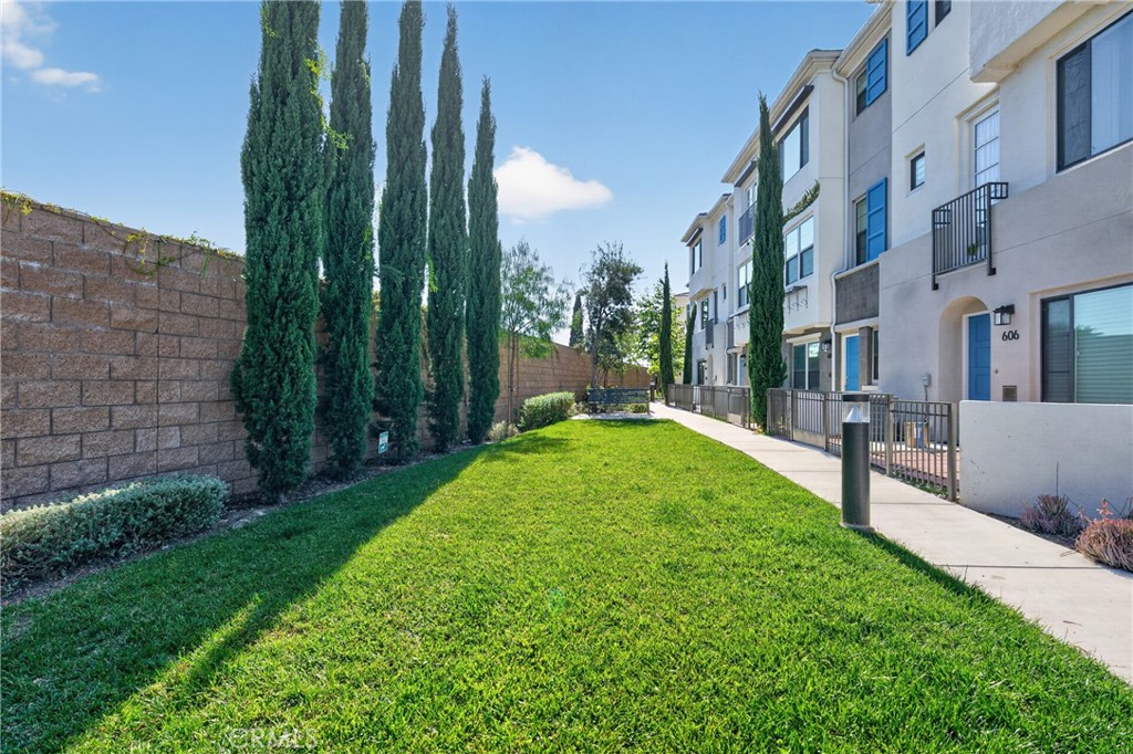 205 S Paige Ln Property Photo 32