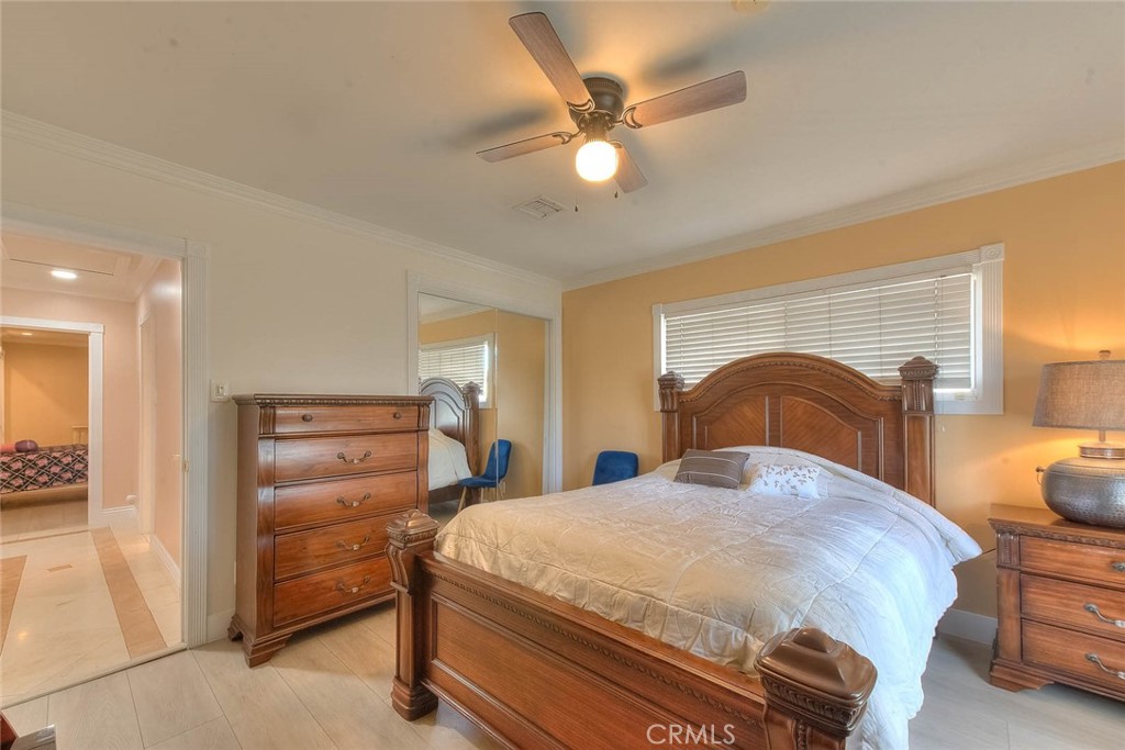 7835 Baysinger Street Property Photo 6