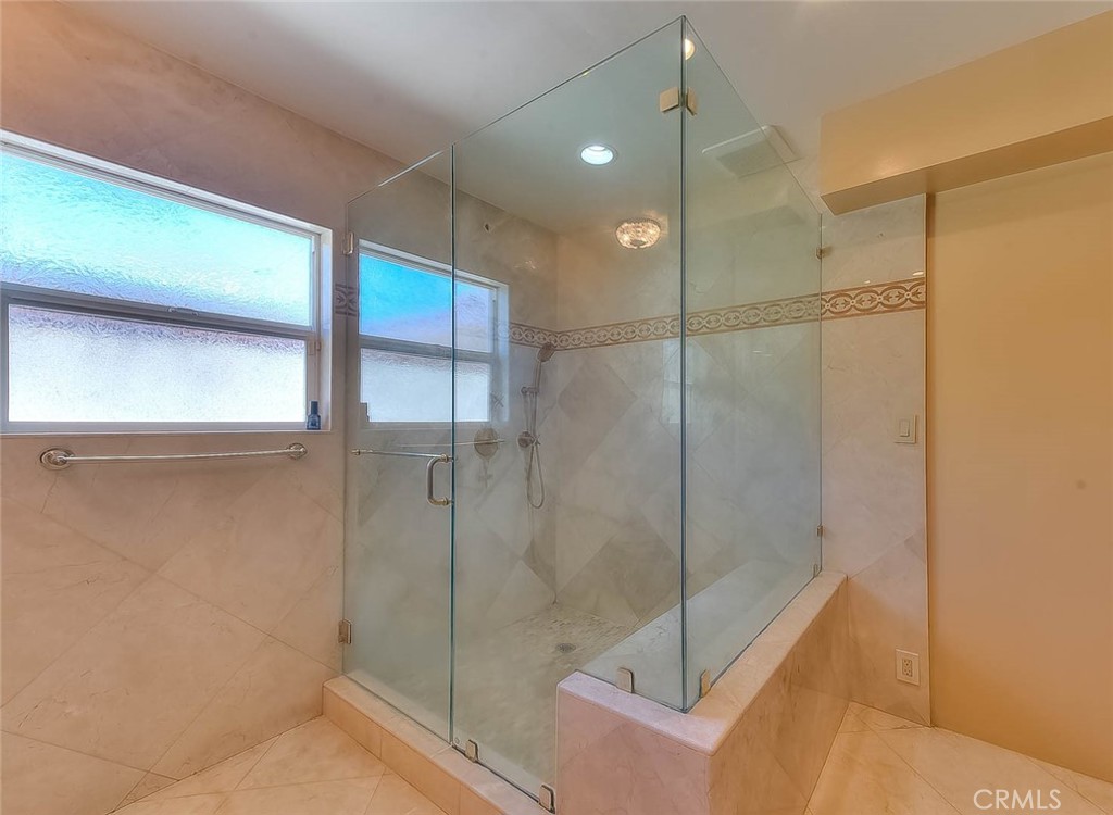 7835 Baysinger Street Property Photo 25