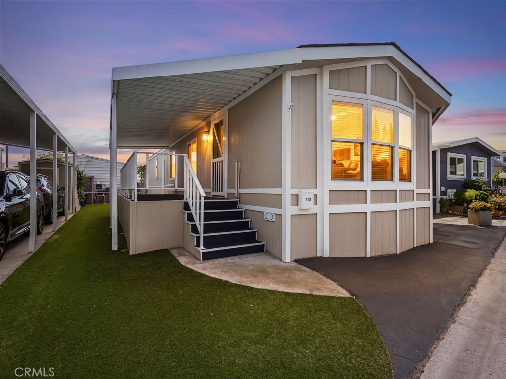 8111 Stanford 138 Property Photo 1