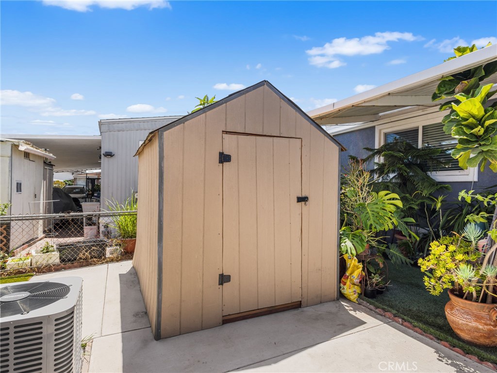 8111 Stanford 138 Property Photo 11
