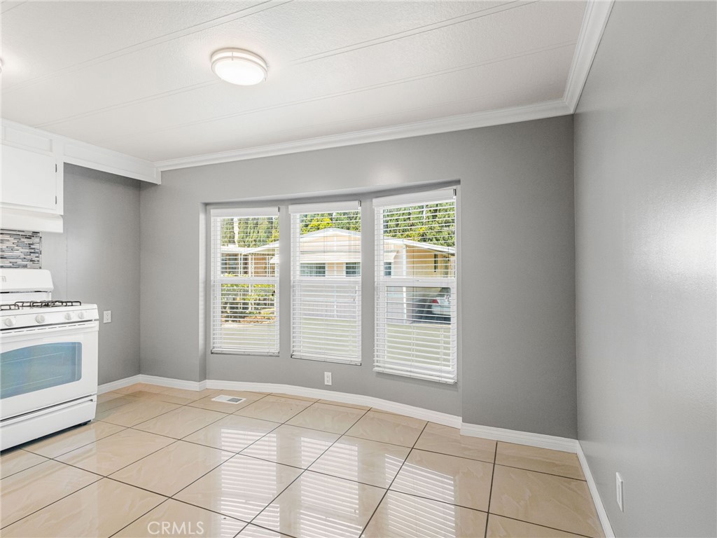 8111 Stanford 138 Property Photo 19