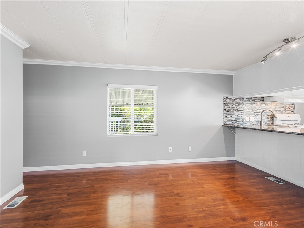8111 Stanford 138 Property Photo 24