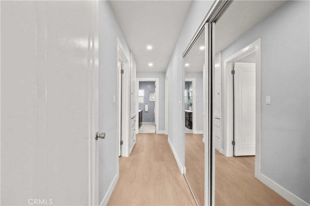 2049 W 71st Street Property Photo 17