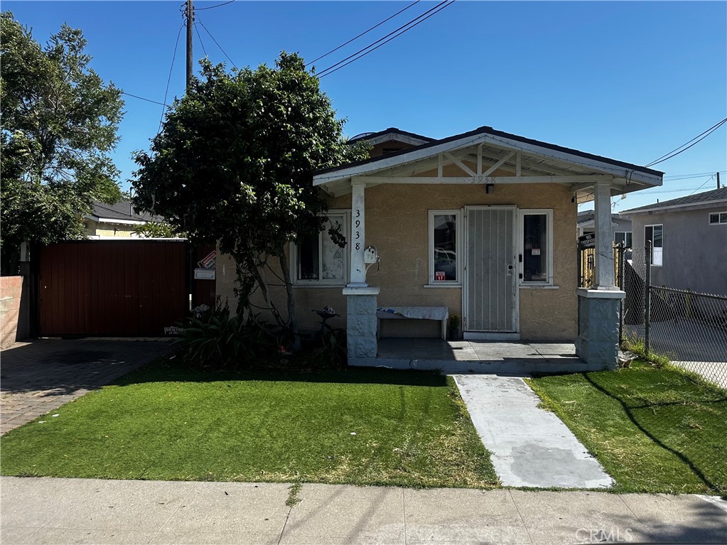 3938 Clara Property Photo 1