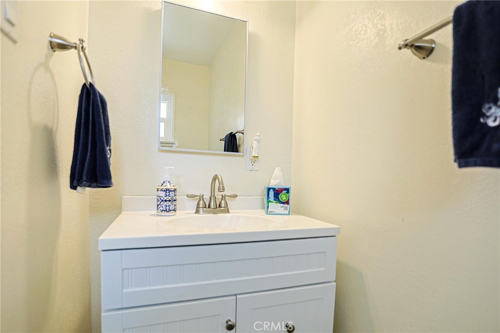 5621 Fallsgrove Property Photo 21