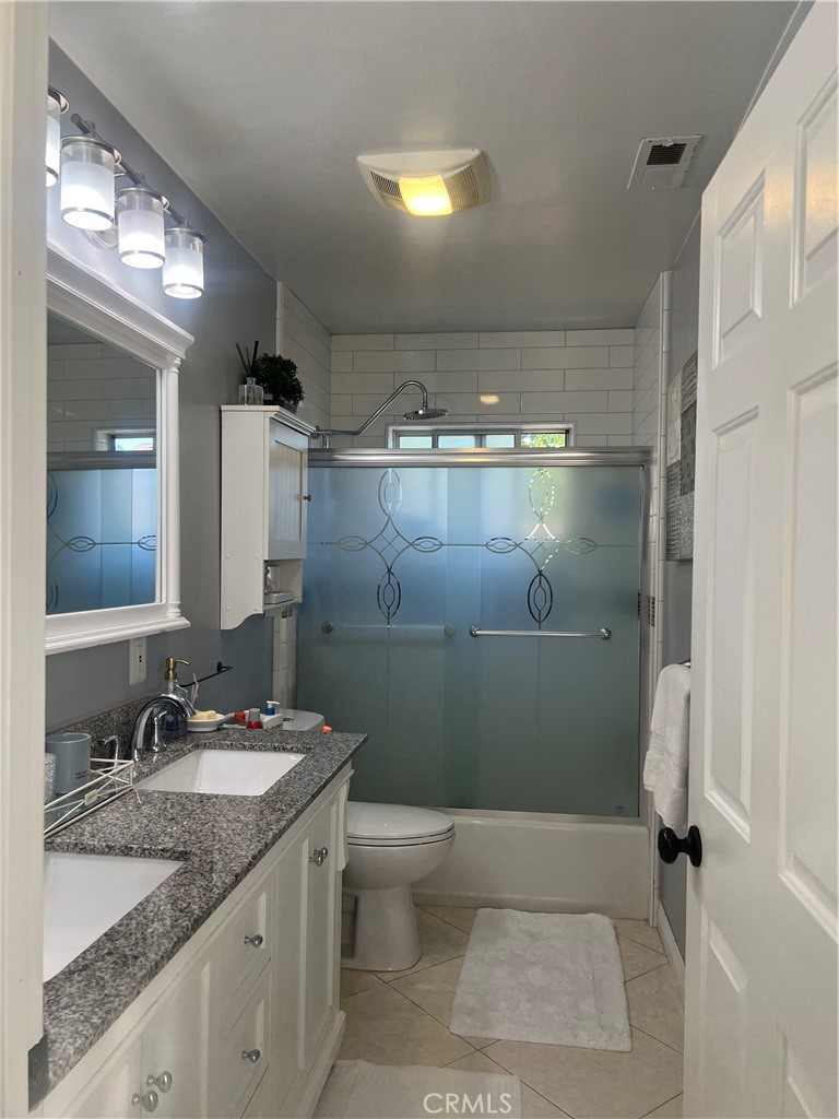 9940 Haines Canyon Avenue Property Photo 25