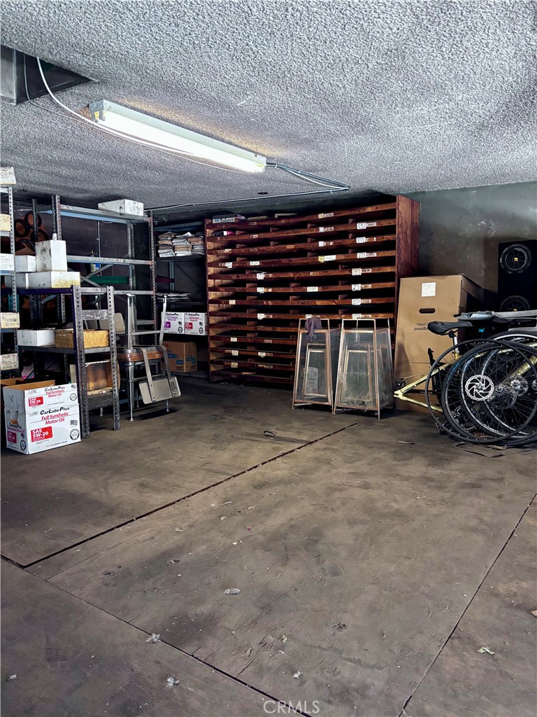 7922 Firestone Boulevard Property Photo 17