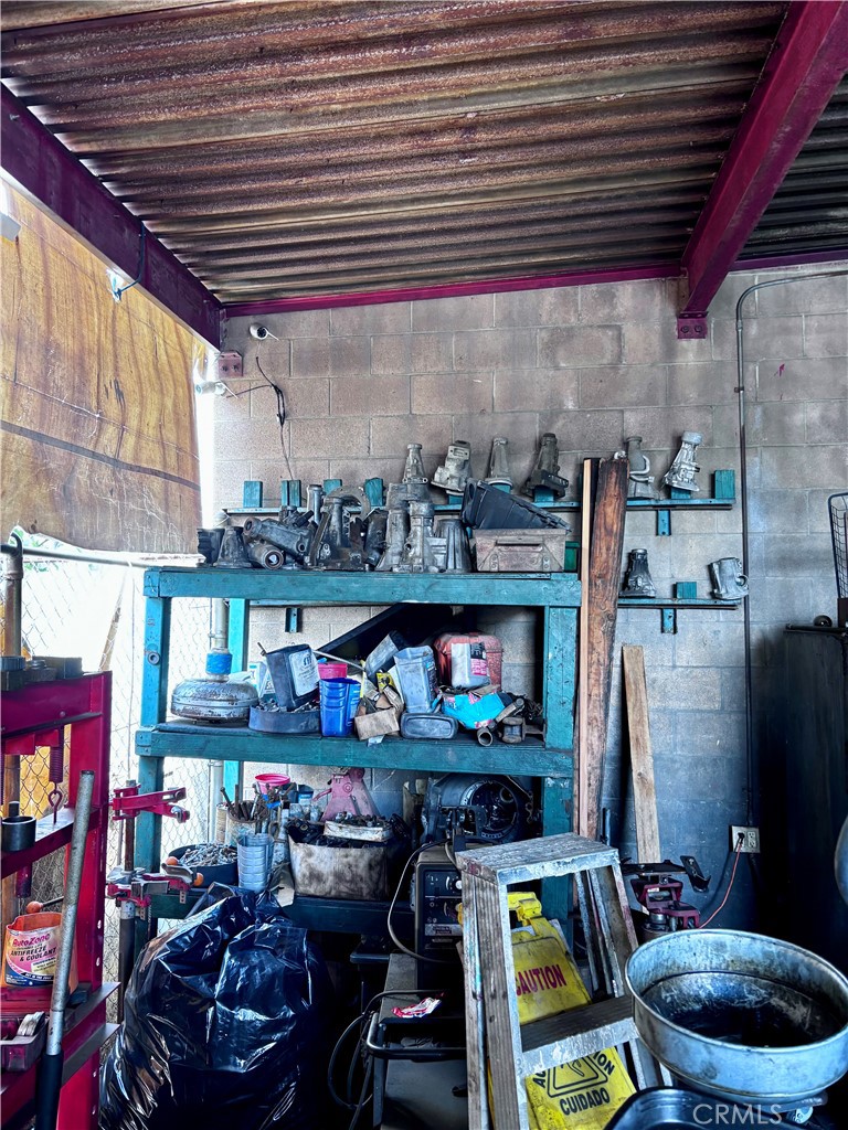 7922 Firestone Boulevard Property Photo 18