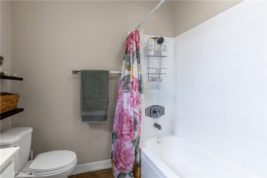 6612 Plaska Ave Property Photo 18
