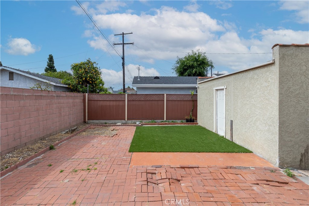 6612 Plaska Ave Property Photo 22