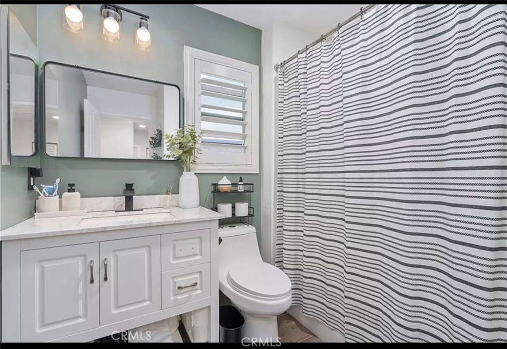 593 Catalpa Park Way Property Photo 7