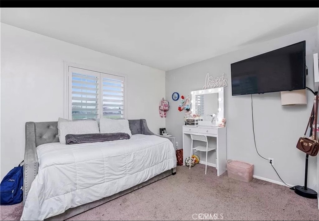 593 Catalpa Park Way Property Photo 13
