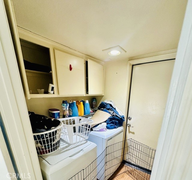 1040 Marigold Property Photo 17