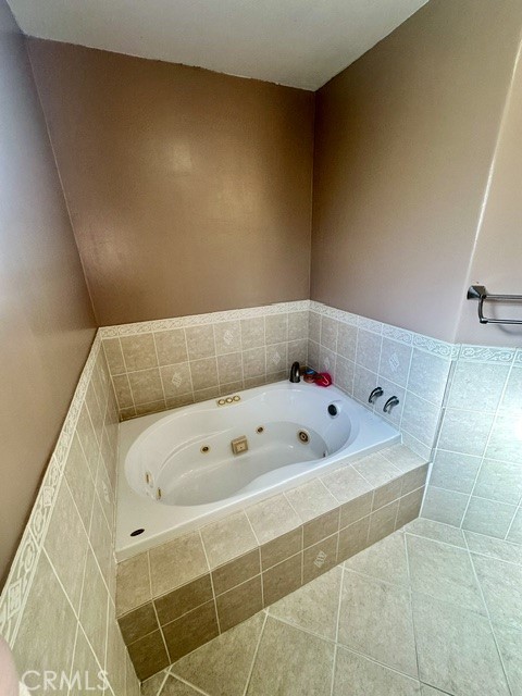 1040 Marigold Property Photo 31