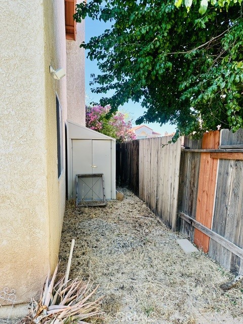 1040 Marigold Property Photo 43