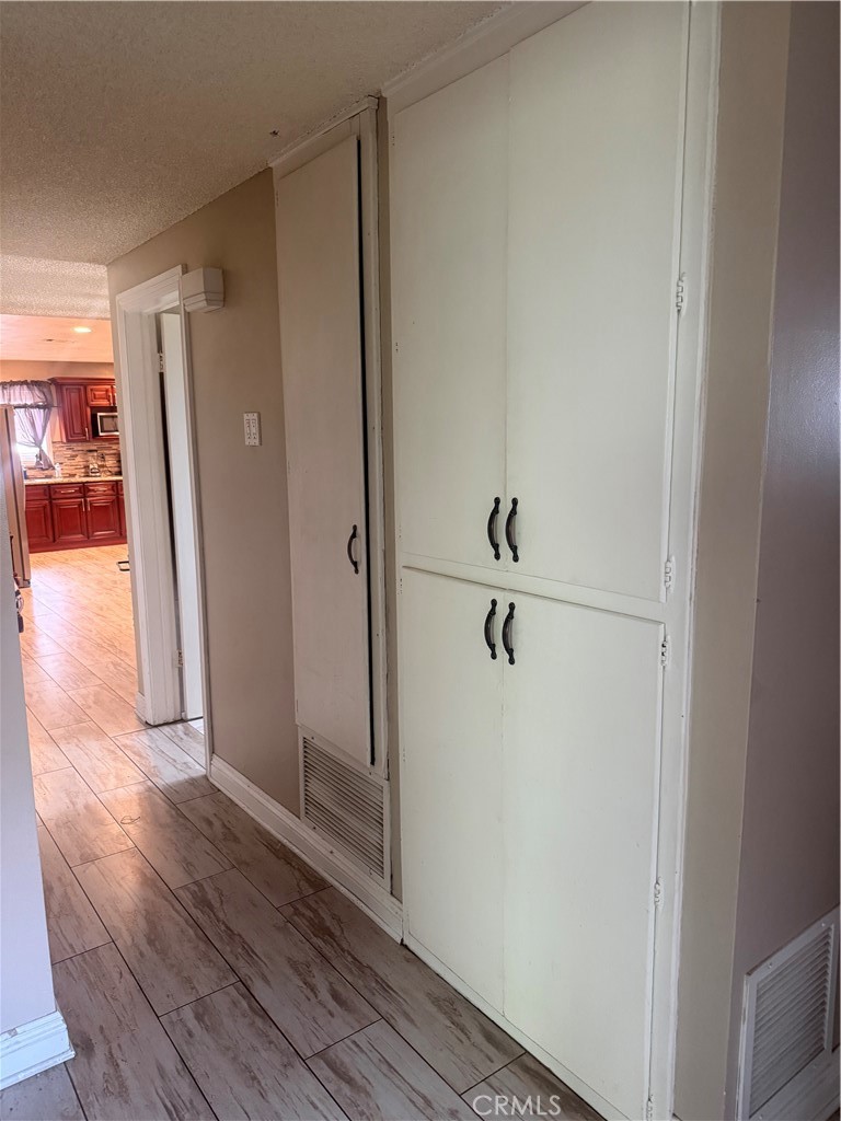 17637 Pinedale Avenue Property Photo 45