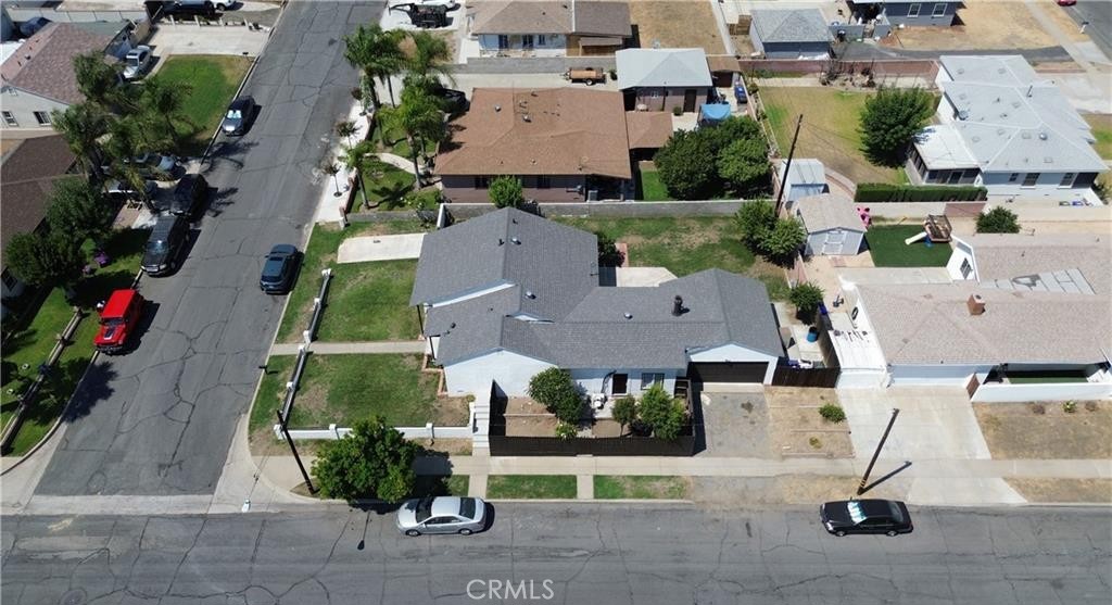 631 N Park Property Photo 11