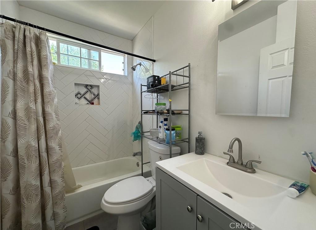 631 N Park Property Photo 42