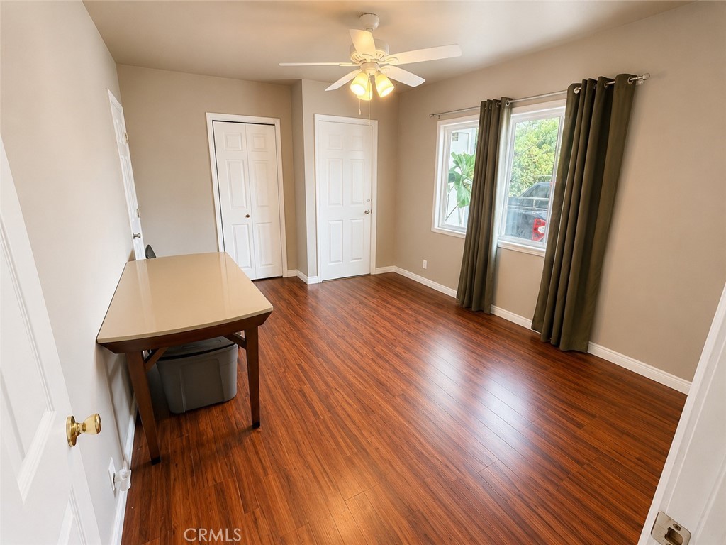 1425 W Gage Avenue Property Photo 15