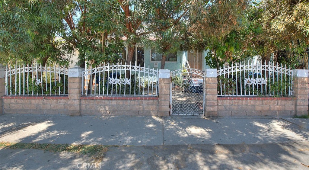 1159 E 74th Street Property Photo 1