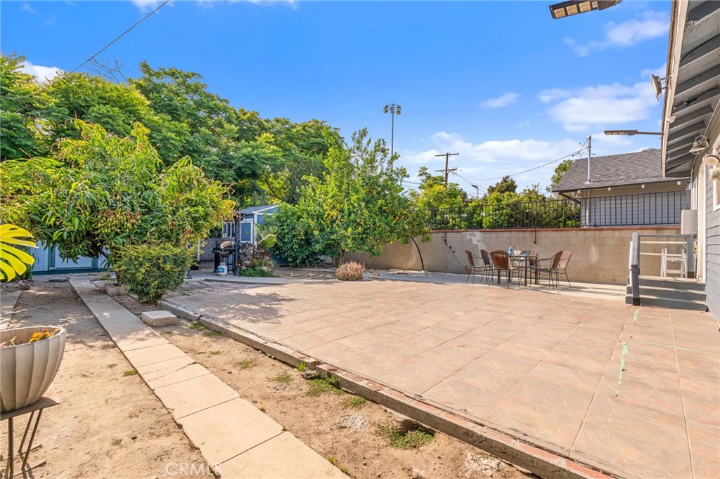 3935 S Harvard Boulevard Property Photo 13