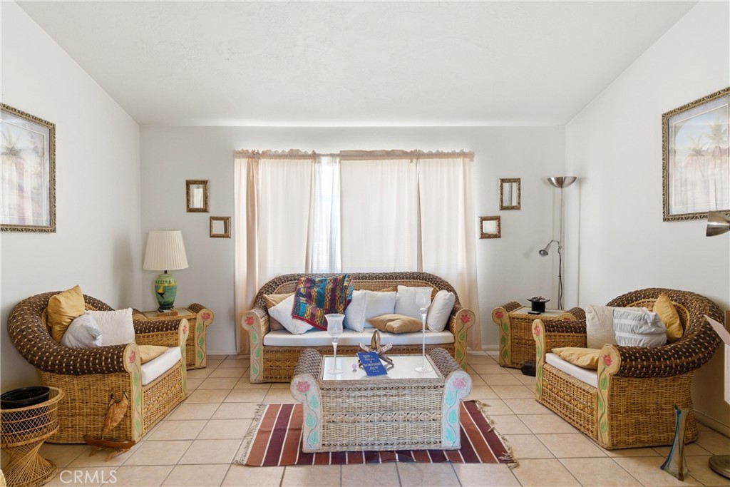 16433 Pauhaska Property Photo 11