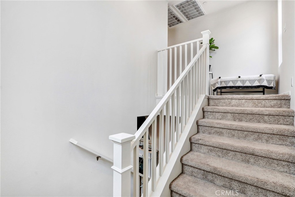 29150 Sunforest Property Photo 12