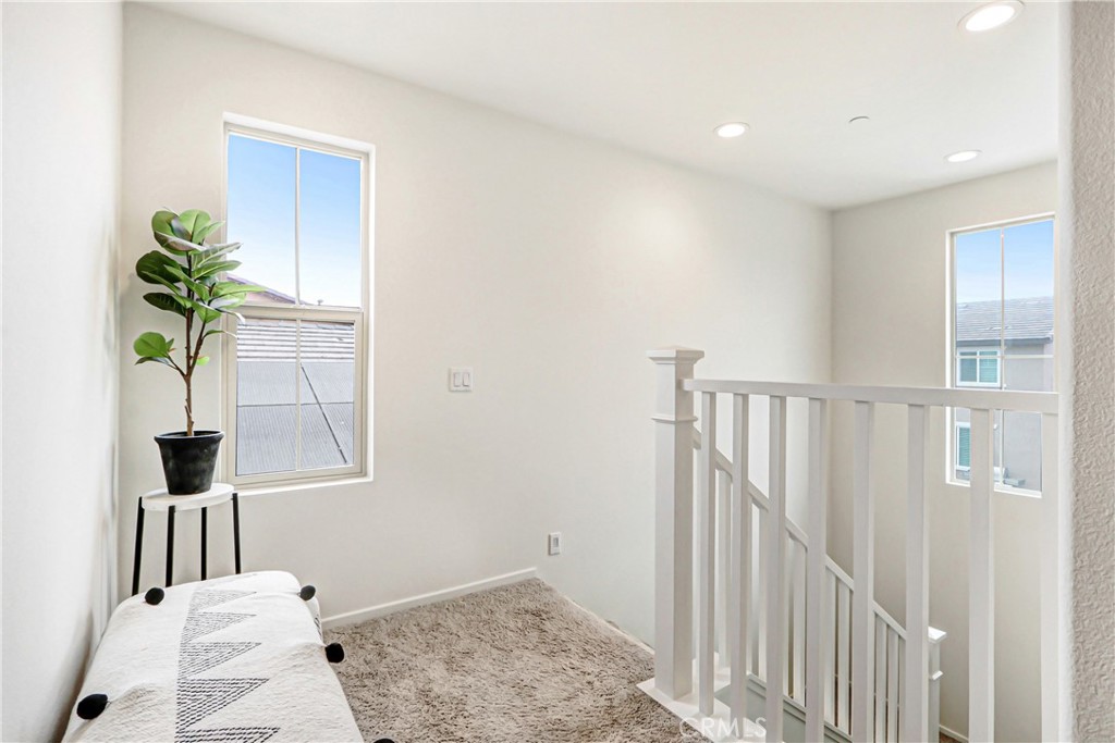 29150 Sunforest Property Photo 18