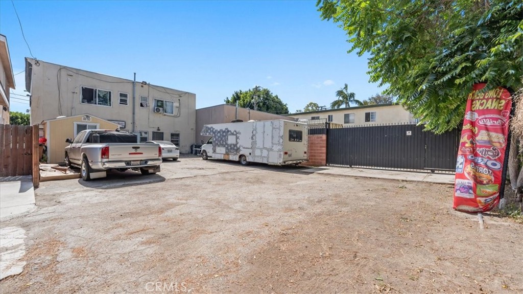 2171 Santa Fe Property Photo 37