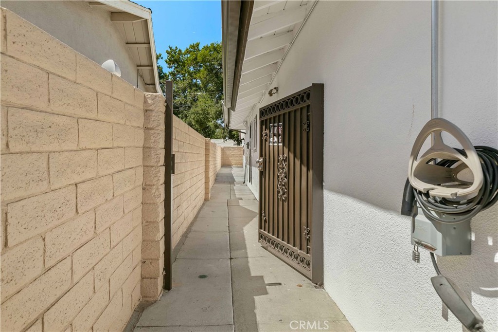 22737 Rodax Property Photo 27
