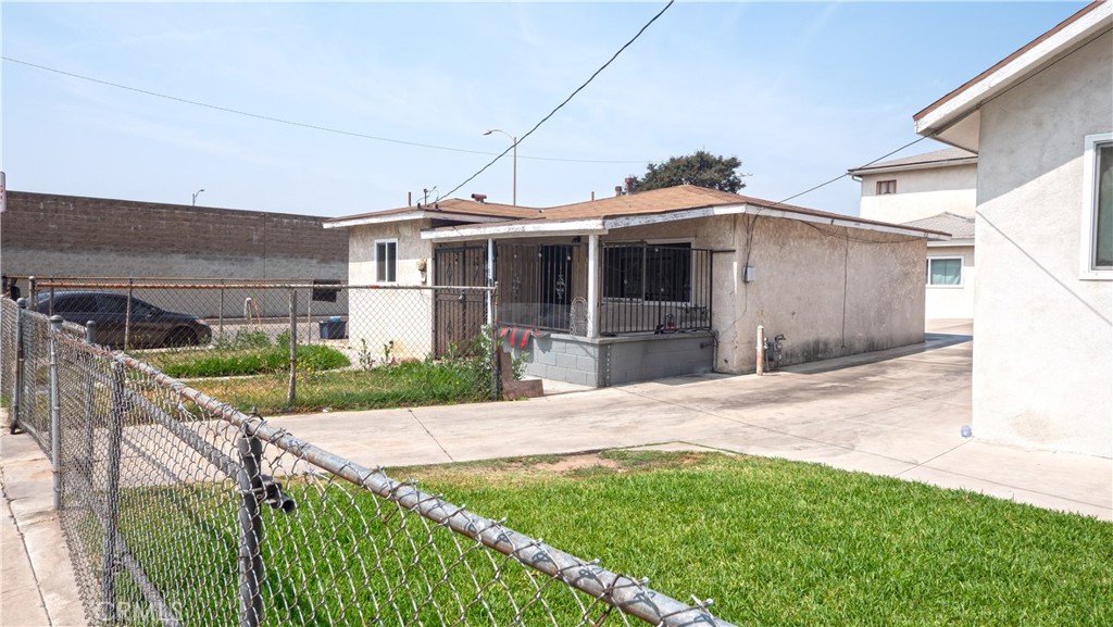 4045 Dennison Street Property Photo 10