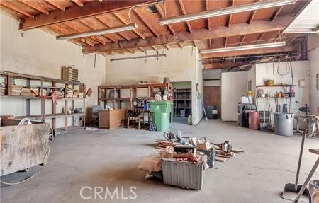 411 E Rosecrans Property Photo 10