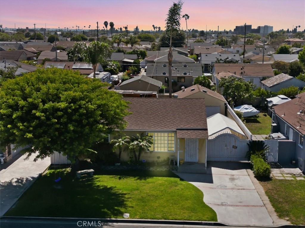 14783 Daphne Avenue Property Photo 1