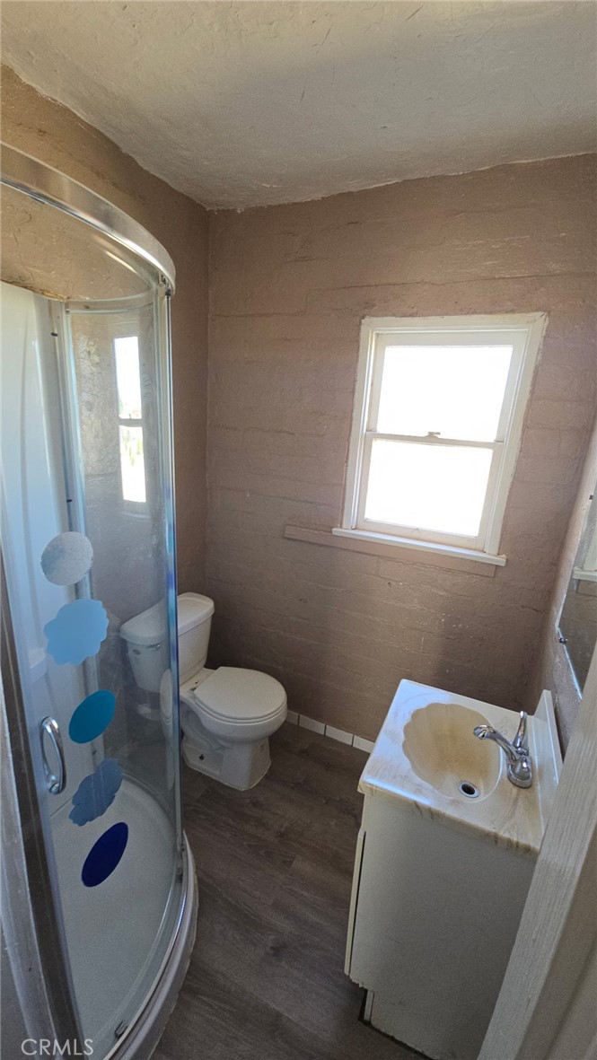 6598 Oasis Avenue Property Photo 4