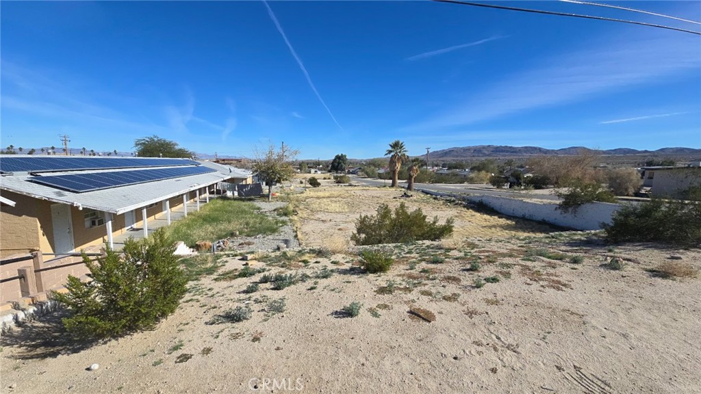 6598 Oasis Avenue Property Photo 8