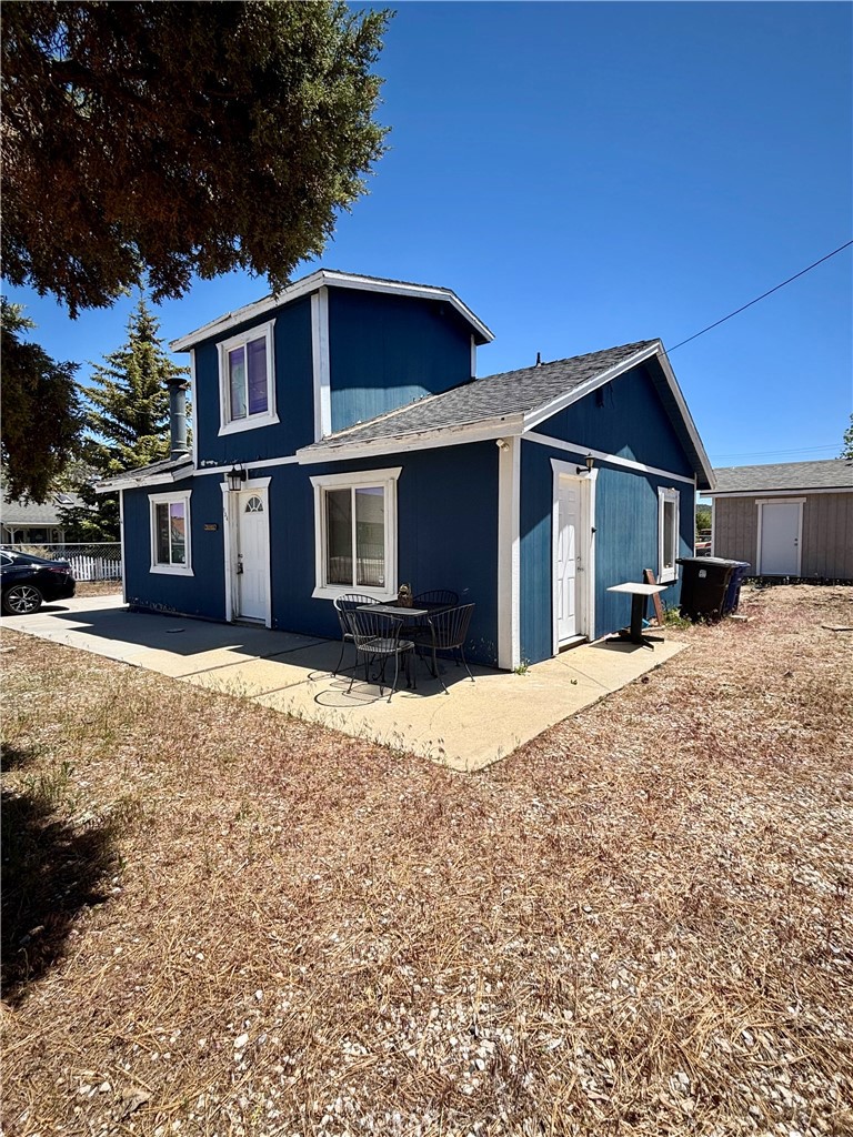 854 Fir Property Photo 19