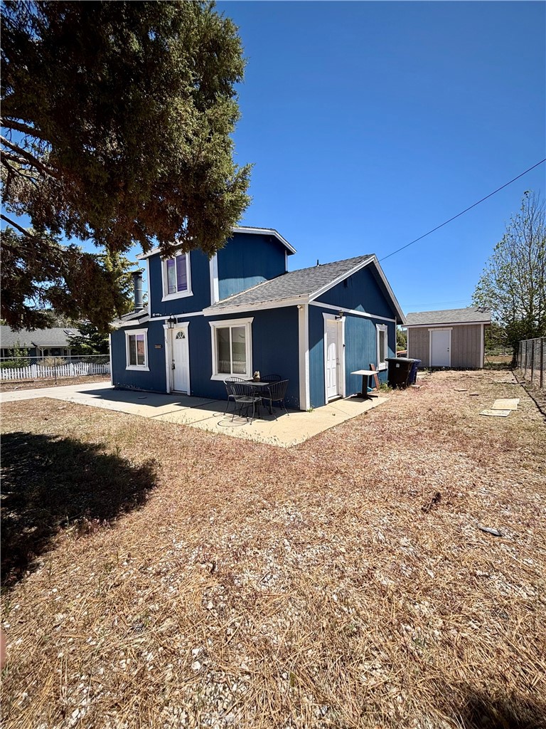 854 Fir Property Photo 21