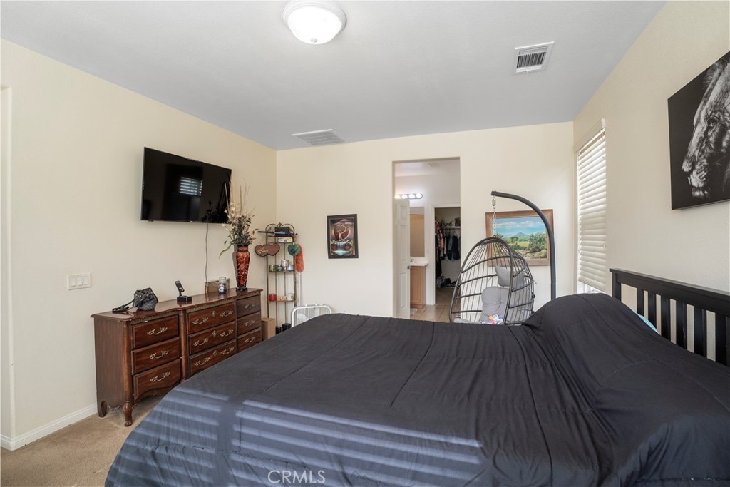 984 Queen Annes Property Photo 10