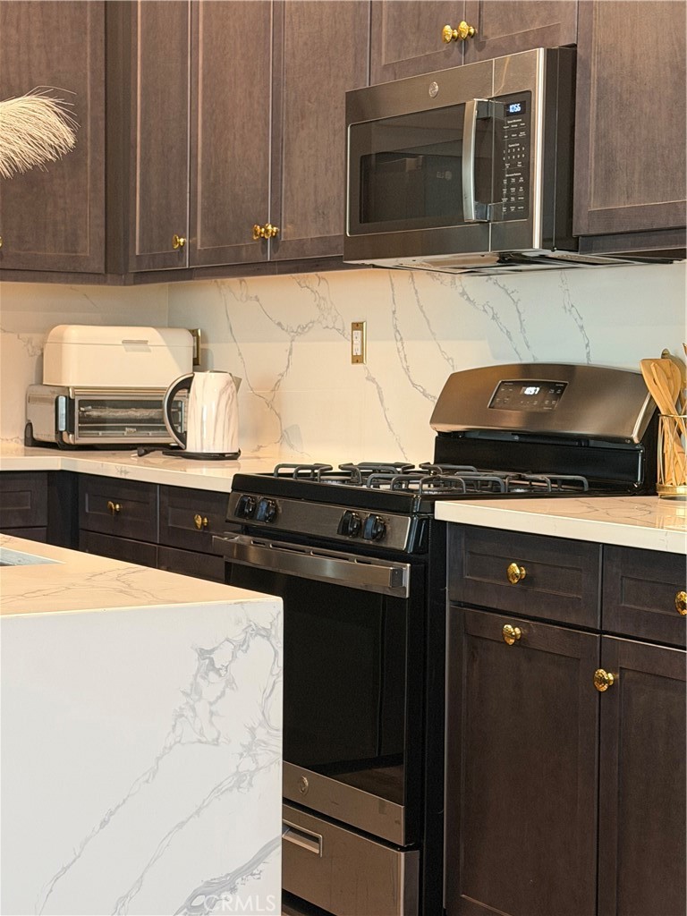 16723 Wyndham Property Photo 10