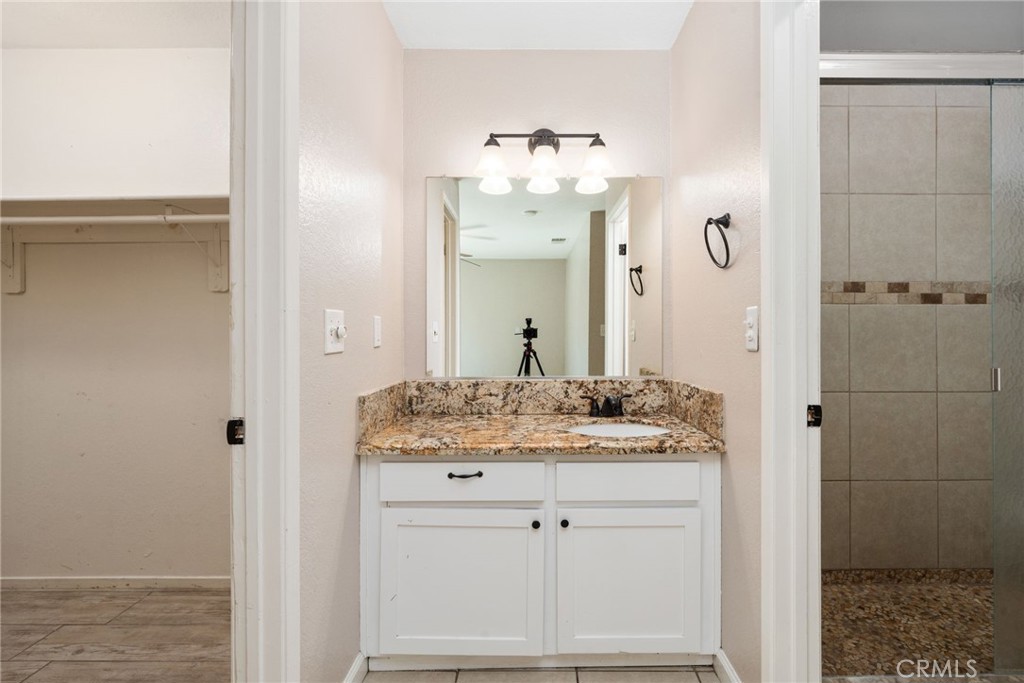 3034 N Marty Property Photo 18