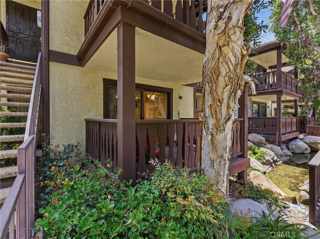13946 Spring Water Court Property Photo 2