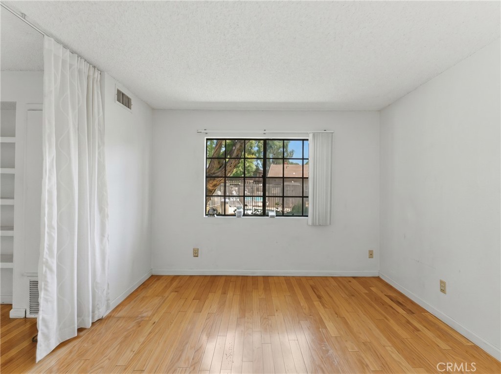 13946 Spring Water Court Property Photo 8