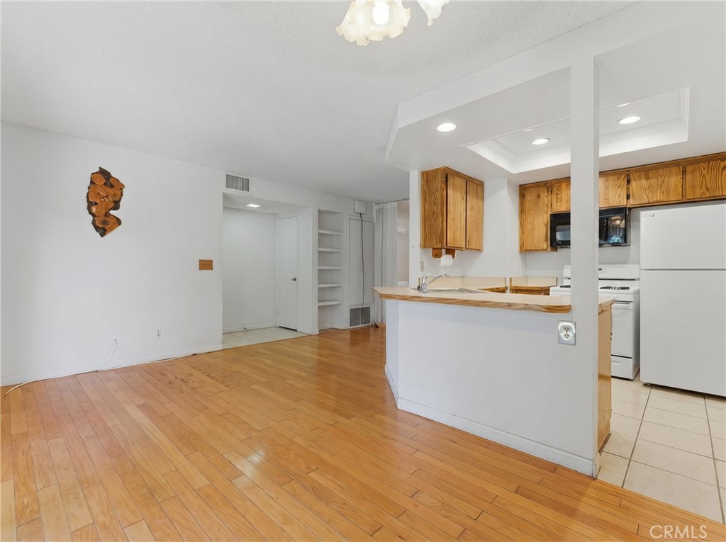 13946 Spring Water Court Property Photo 19