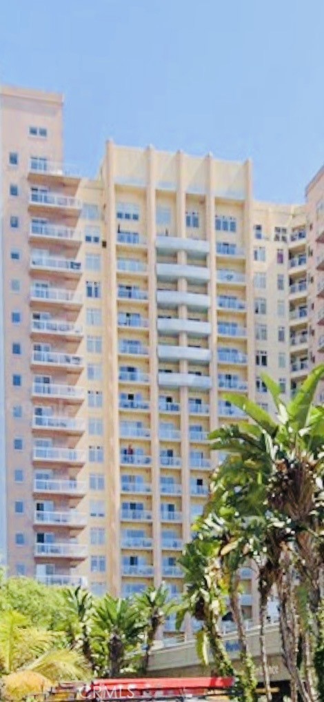 388 E Ocean Boulevard 718 Property Photo 2