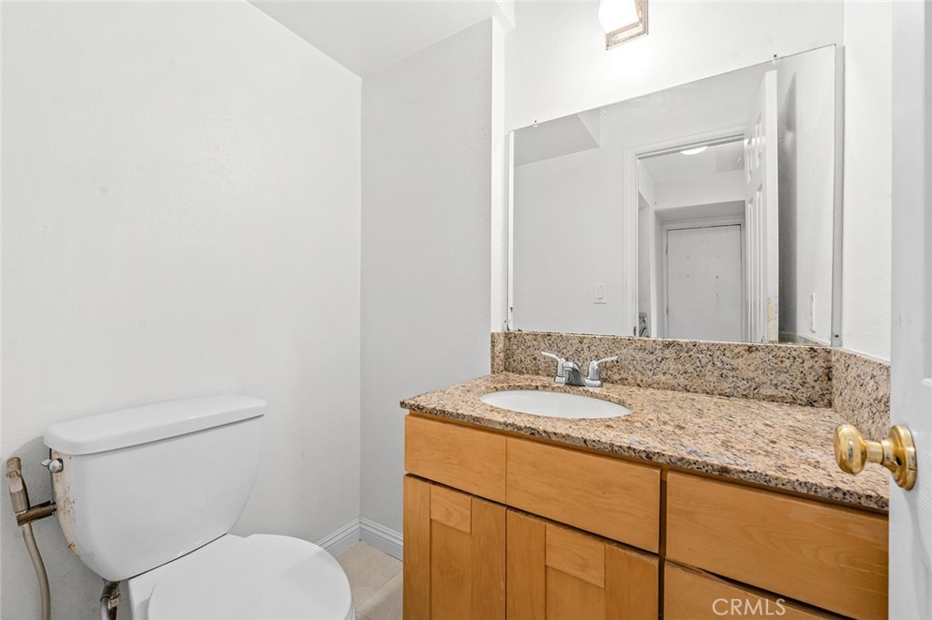 1804 W Glenoaks Avenue Property Photo 13